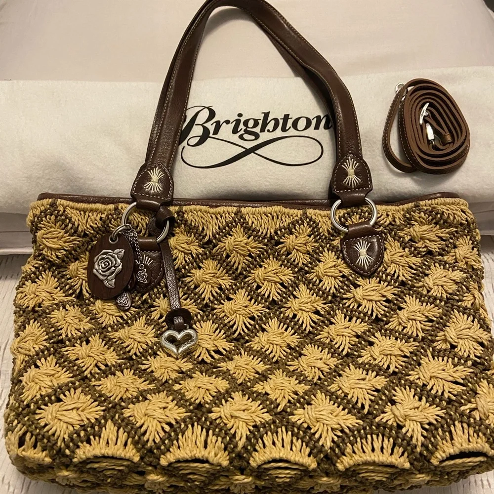 Brighton Handbag - Picture 1 of 6